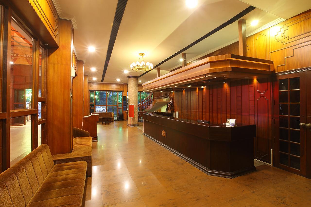 Trichur Towers Thrissur Ngoại thất bức ảnh